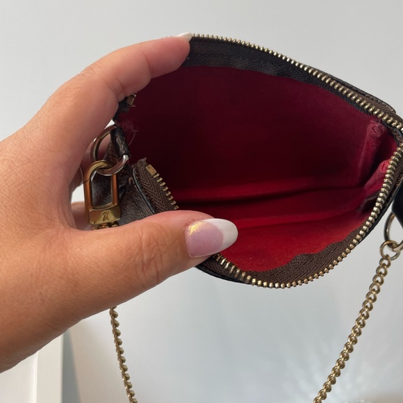 🤎 AUTHENTIC Louis Vuitton Damier Ebene Mini Pochette Accessoires 🤎 - Picture 5 of 6